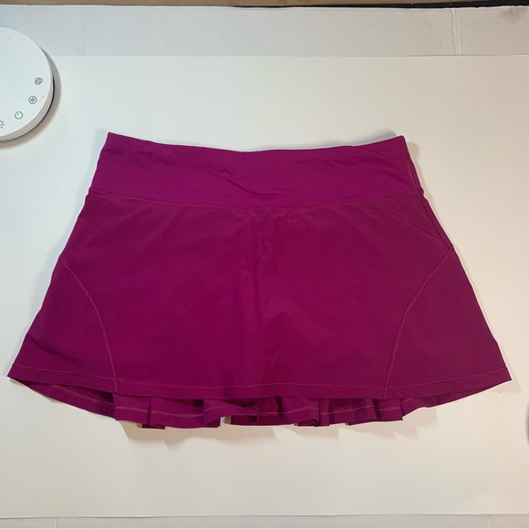 Size 6 Lululemon deep fuschia circuit breaker active skirt - Picture 2 of 16